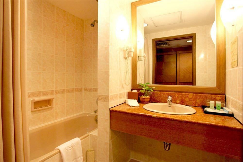 Sunway Hotel Phnom Penh Exterior foto