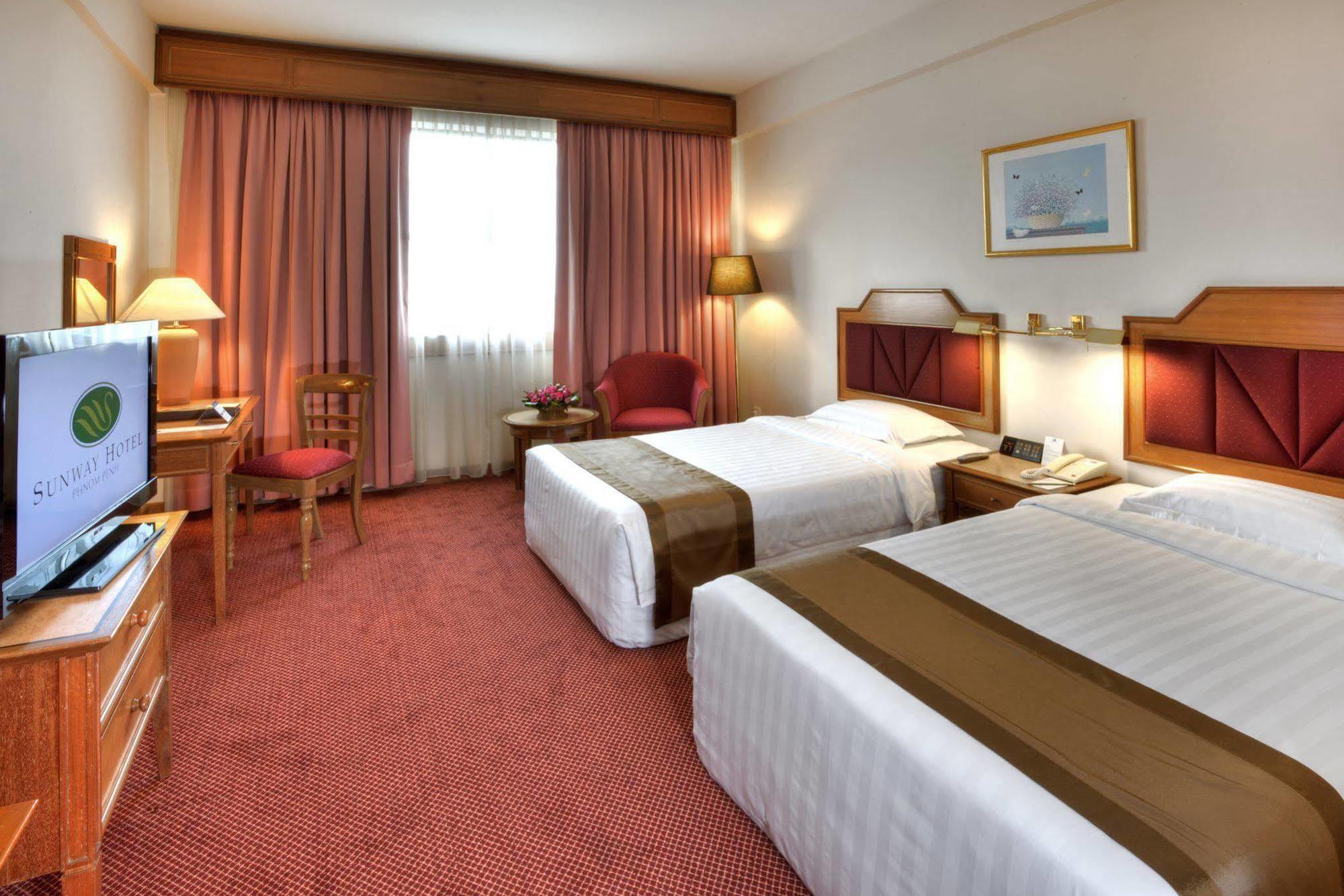Sunway Hotel Phnom Penh Exterior foto